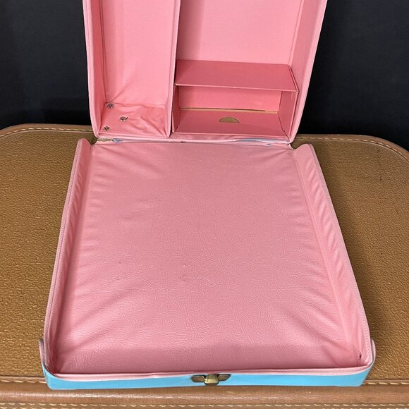 Vintage 1960s Junior Miss- Barbie Case - Picture 8 of 9